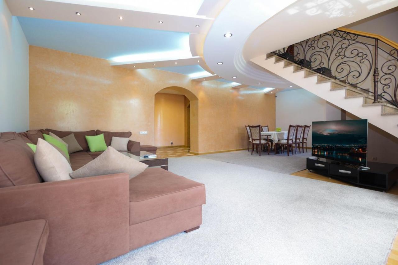 Stay Inn Apart-Hotel On Sayat-Nova Avenue Erivan Exterior foto