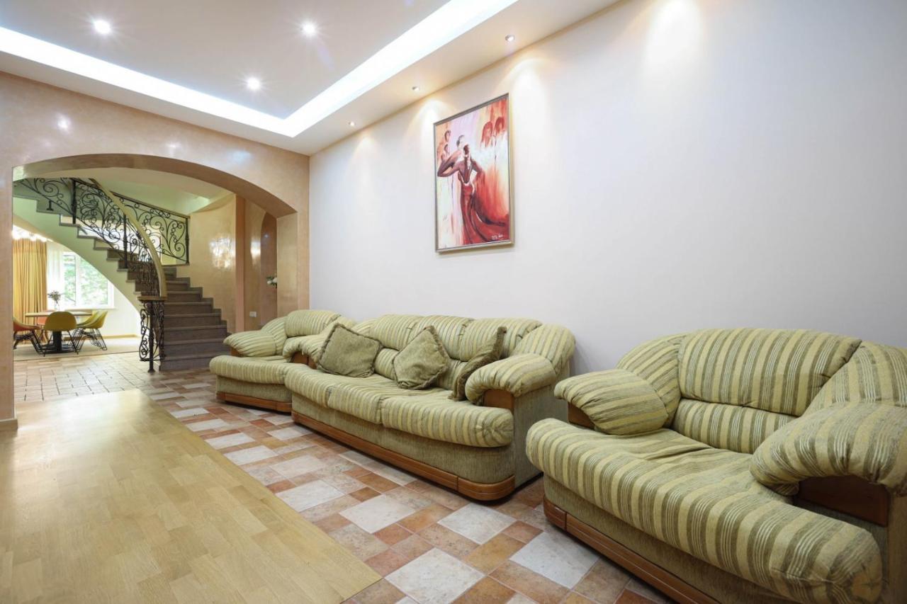 Stay Inn Apart-Hotel On Sayat-Nova Avenue Erivan Exterior foto